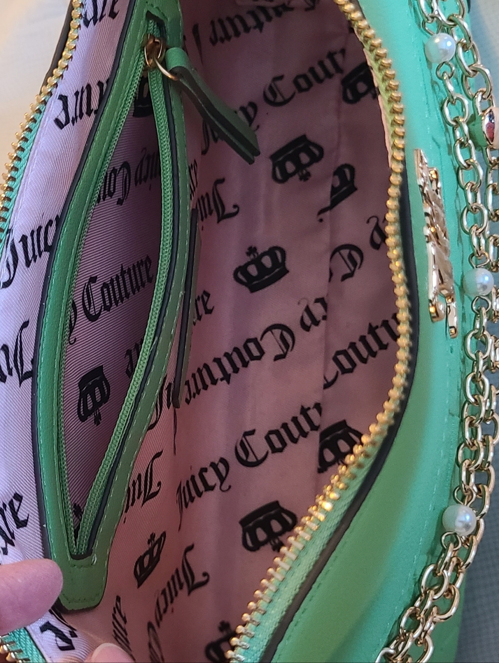 NWOT Juicy Couture Embossed Mint Green Shoulder Bag with Gold Chain - Picture 7 of 15